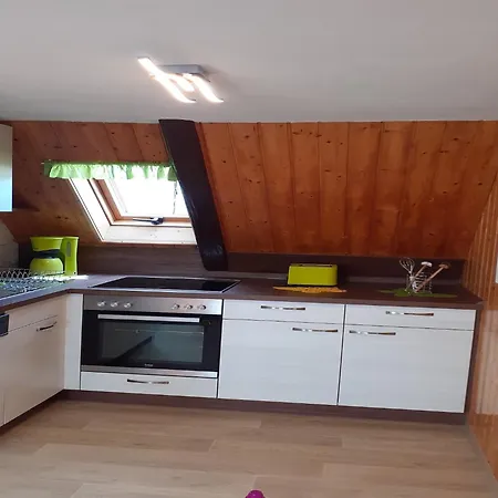 Cozy In Germany With Garden アパート Lichtenhain