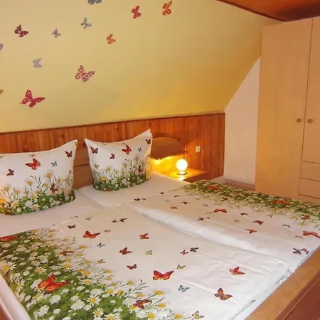 アパート Cozy In Germany With Garden *