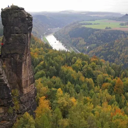 Cozy In Germany With Garden Daire Lichtenhain (Sebnitz)