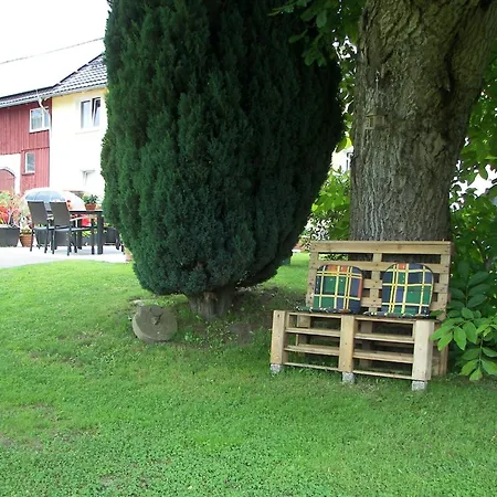 Апартаменты Cozy In Germany With Garden *