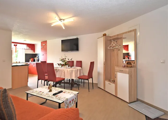 Cozy In Germany With Garden Lichtenhain (Sebnitz)